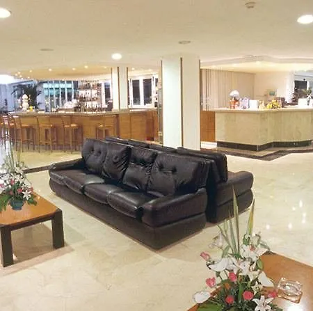 Hotel Globales Torrenova 3*